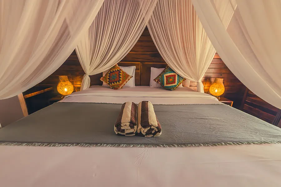 Lucidflow 100h de 300h ytt - Formación de Profesores de Yoga en Bali