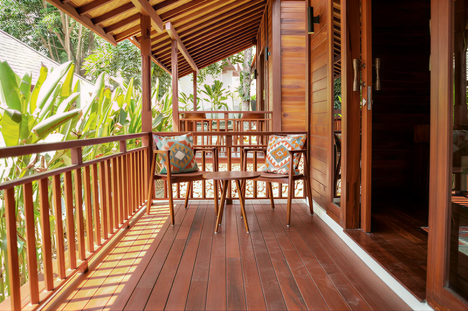 Lucidflow 100h de 300h ytt - Formación de Profesores de Yoga en Bali