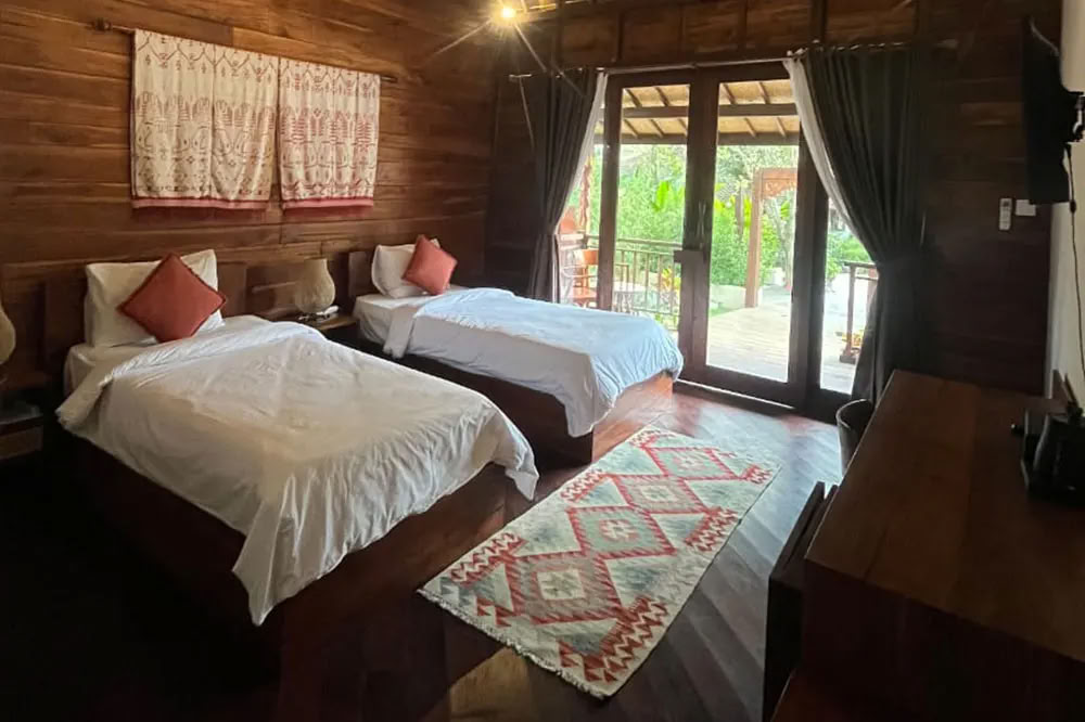 Lucidflow 100h de 300h ytt - Formación de Profesores de Yoga en Bali