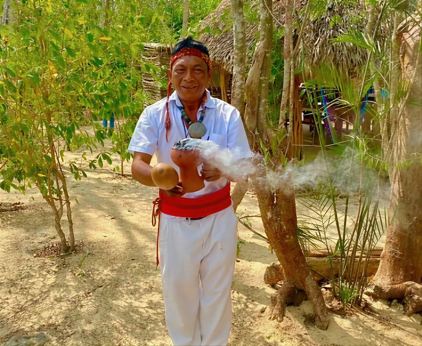Coba y Encuentro con un Sanador Maya