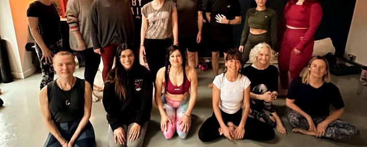 Retiro de yoga de otoño