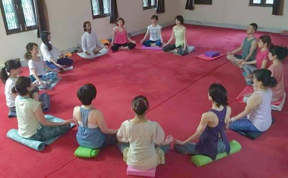 Retiro de estilo de vida yóguico