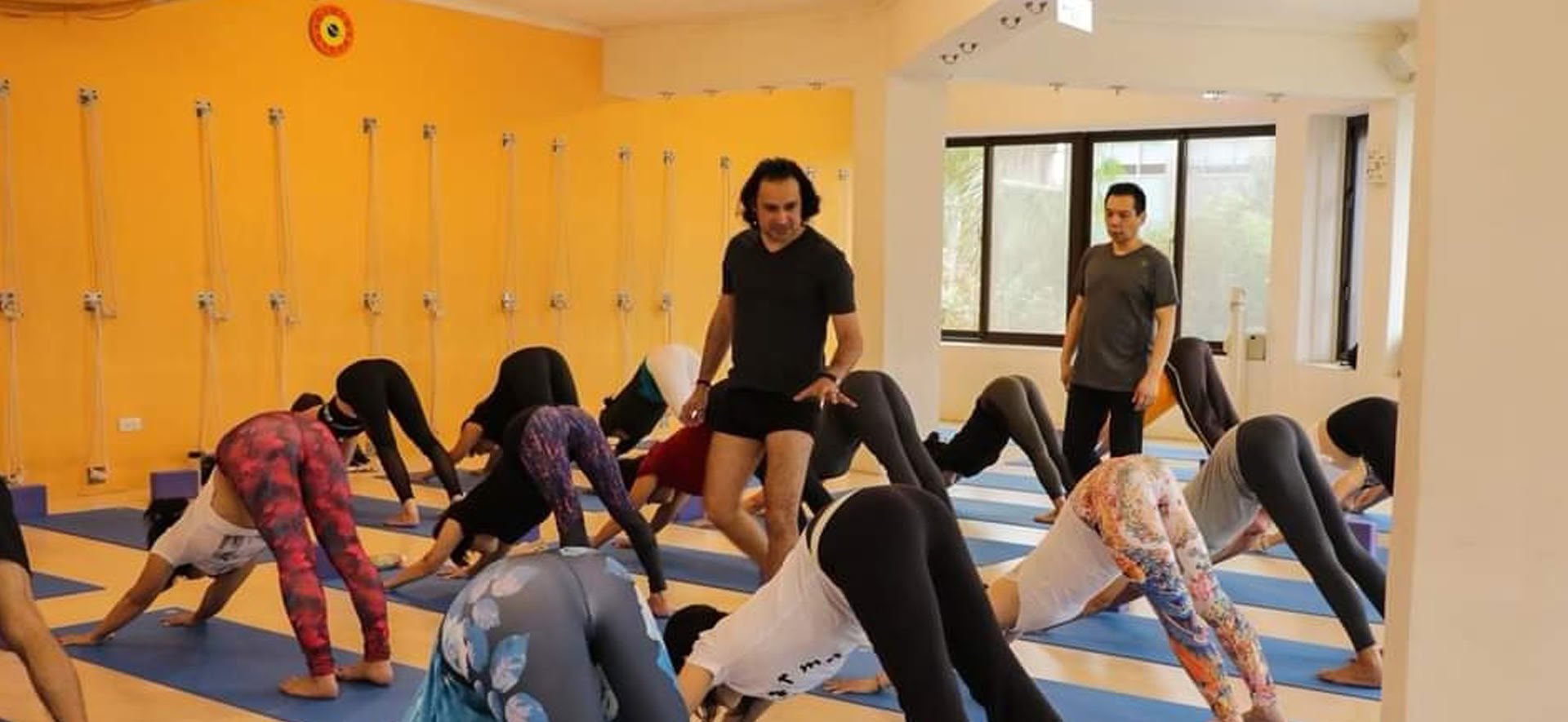 10 Días Retiro de Yoga Iyenger