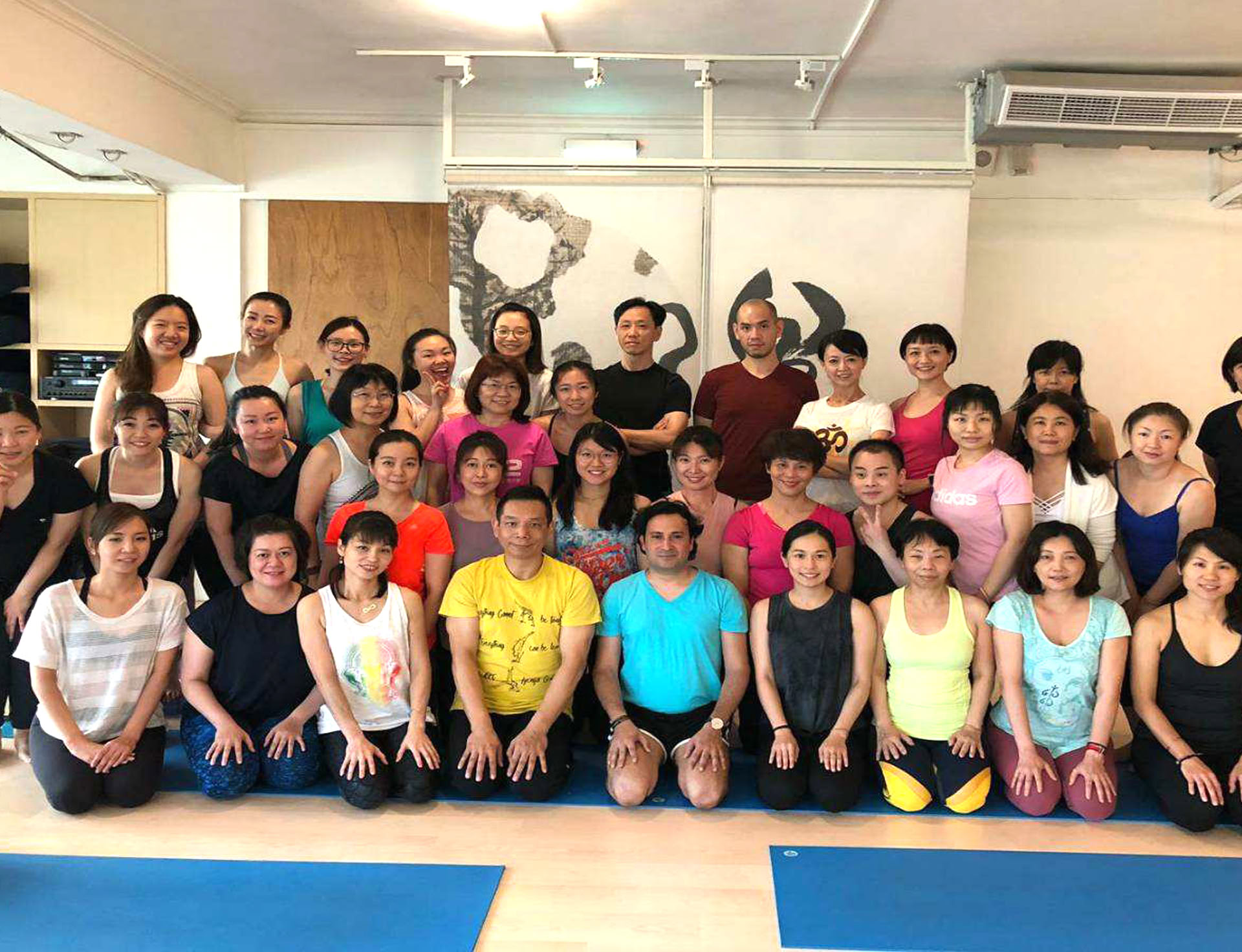 10 Días Retiro de Yoga Iyenger