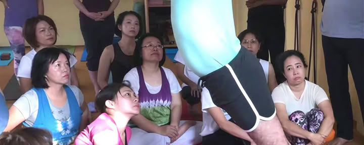 10 Días Retiro de Yoga Iyenger
