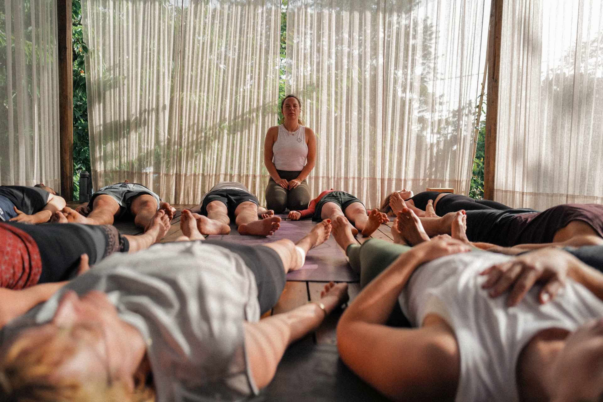 Mountain & Sea Retreat | Capas del Ser
