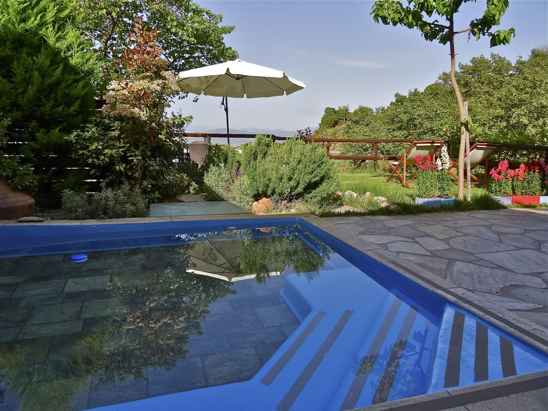 Mountain & Sea Retreat | Capas del Ser