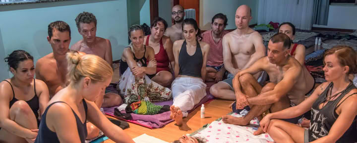 Formación de terapeuta de masaje tántrico