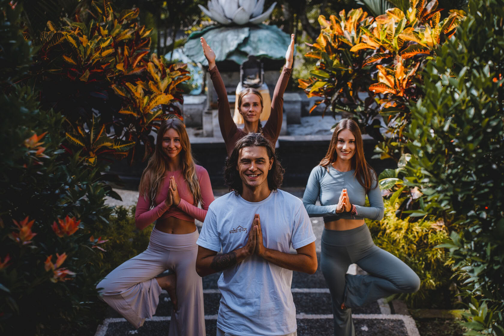 200hrs Formación de Profesores de Yoga en Bali, Amertham