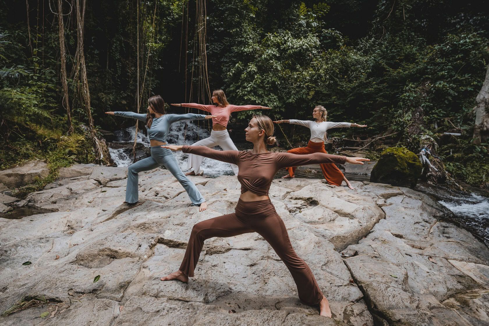200hrs Formación de Profesores de Yoga en Bali, Amertham