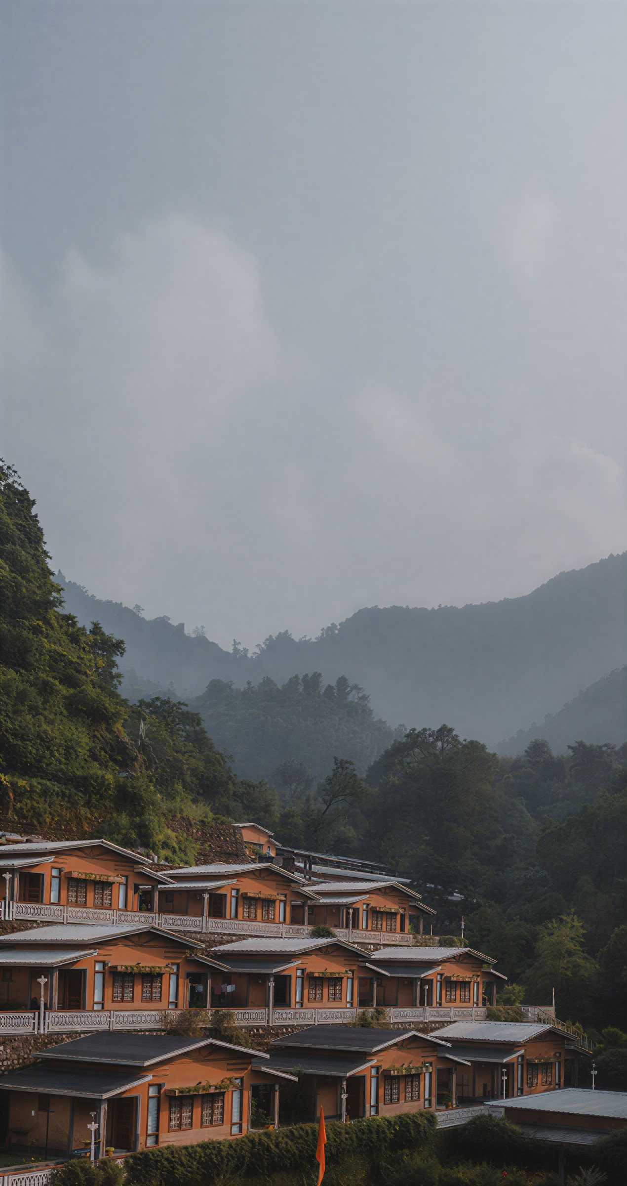300 HORAS EN RISHIKESH FORMACIÓN DE PROFESORES DE YOGA – 5 de oct. – 3 de nov., 2026
