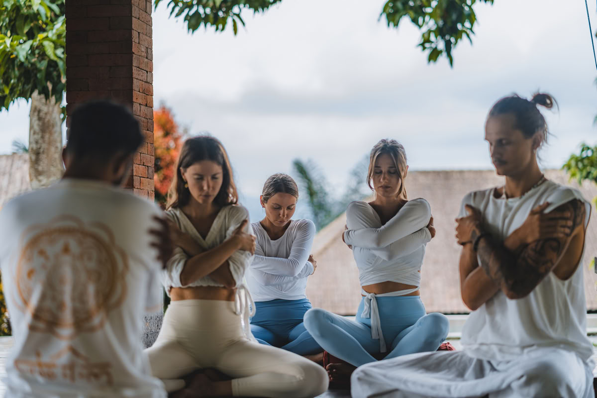 200 horas de YTT en Pelaga, Bali – 26 de oct. – 14 de nov. de 2026