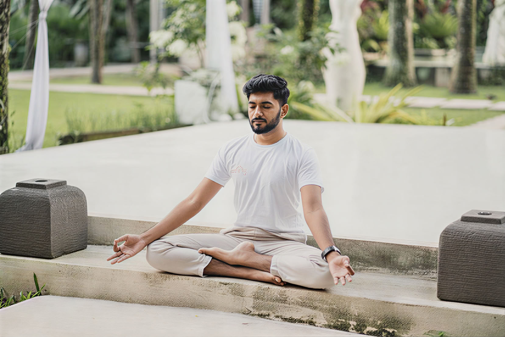 200 horas de YTT en Pelaga, Bali – 26 de oct. – 14 de nov. de 2026