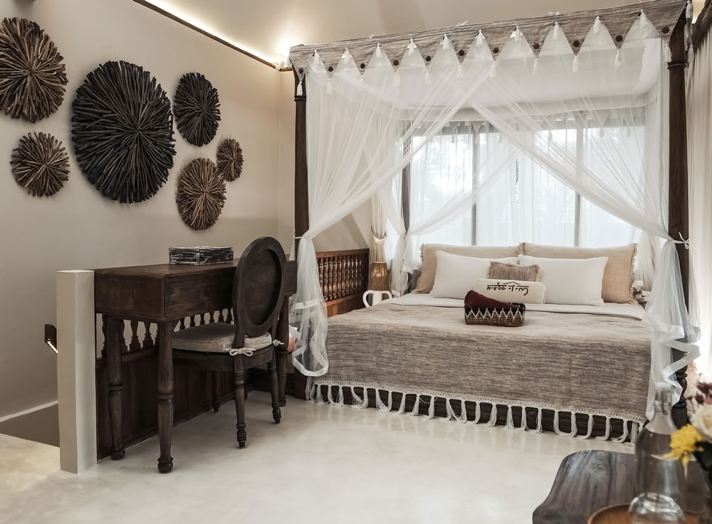 Formación híbrida de profesores de yoga de 200 horas/300 horas – 26 sep - 5 oct