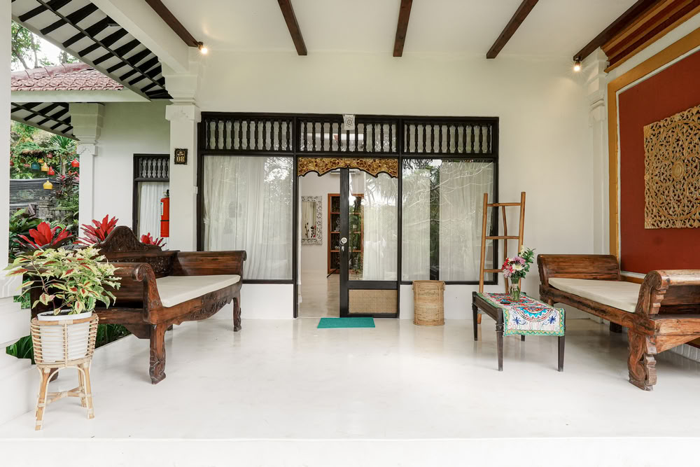 Formación de profesores de yoga híbrida de 200 horas/300 horas – 27 nov - 6 dic