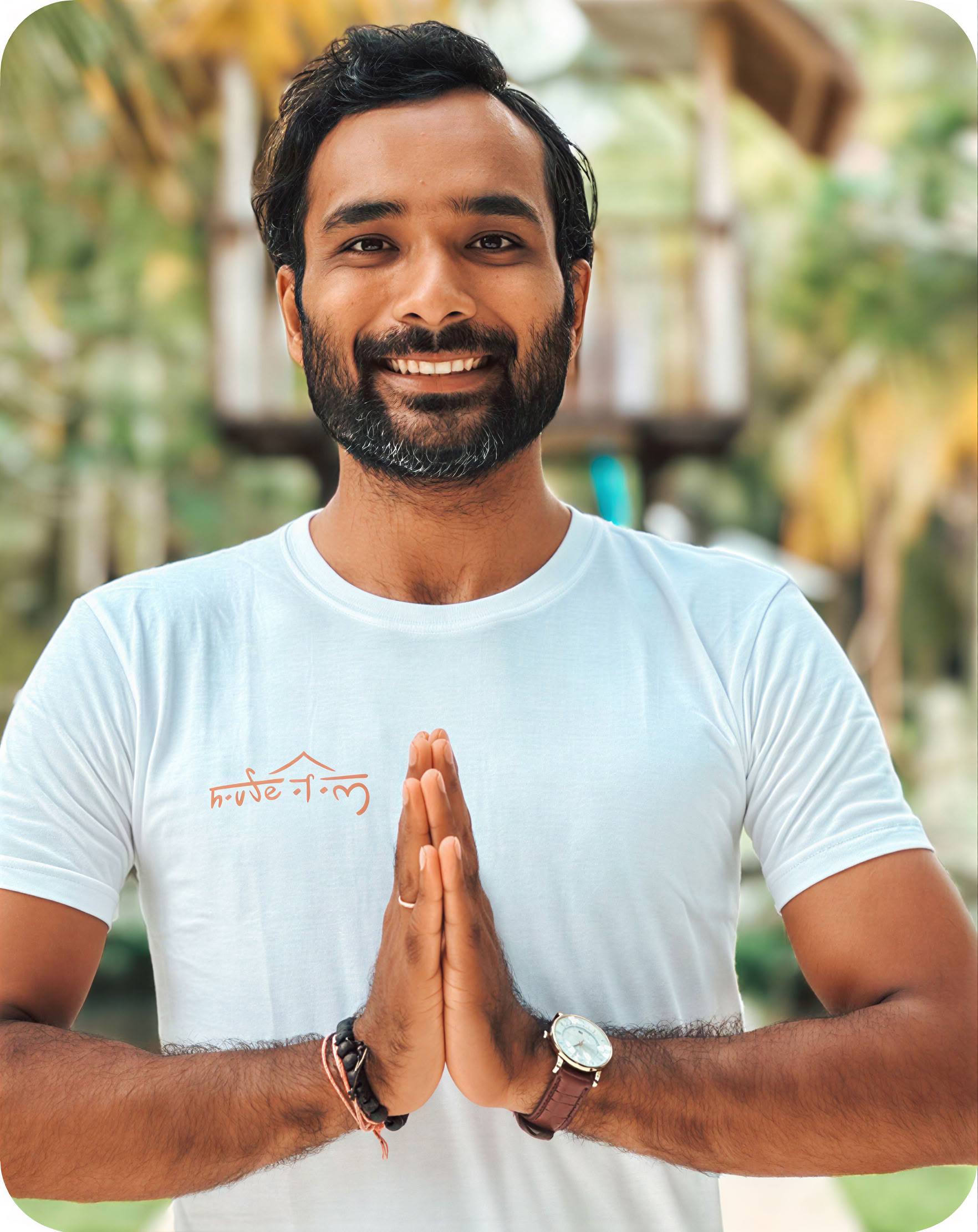 Entrenamiento híbrido de profesores de yoga de 200 horas/300 horas – 13 de sept. – 22 de sept. de 2026