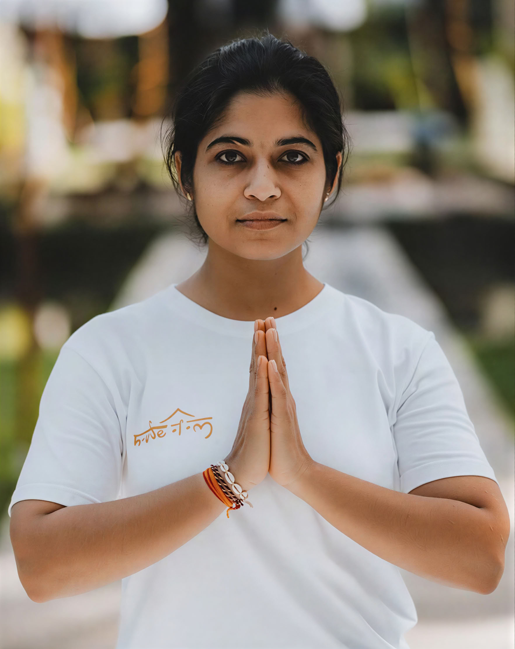 Formación híbrida de profesores de yoga de 200 horas / 300 horas – 26 de nov. – 9 de dic. de 2026