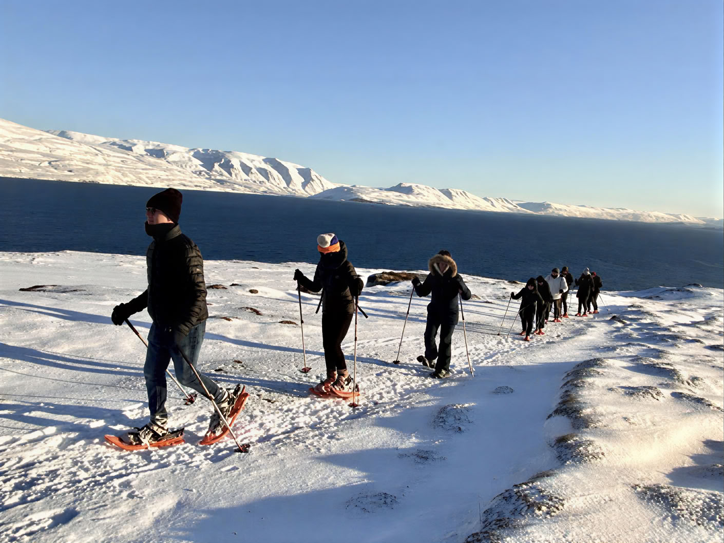 Yoga retiro bajo las Luces del Norte en Islandia – Fechas Invierno 2026
