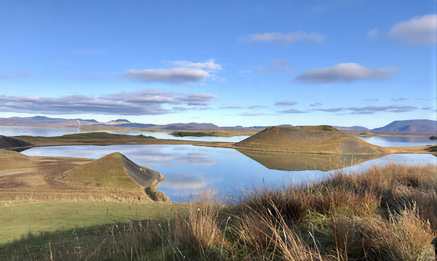 Yoga & Hike Retiro de Otoño Dorado Islandia – Fechas 2026