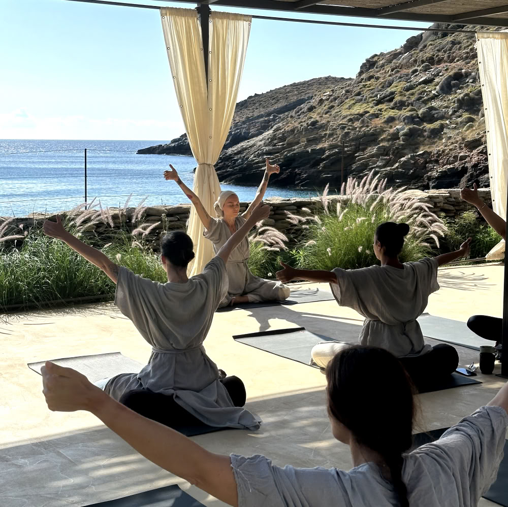 Self Essence: Un Retiro de Yoga