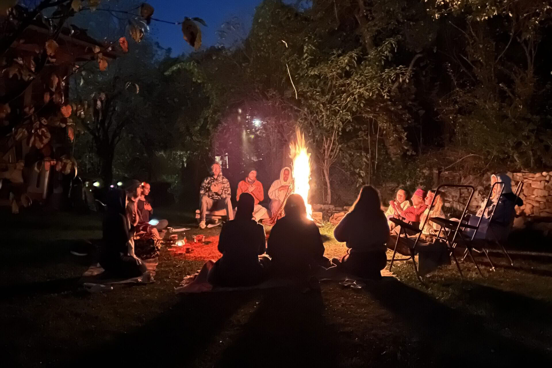 4 días: Taller de barro y magia: construye con la tierra, prospera en comunidad