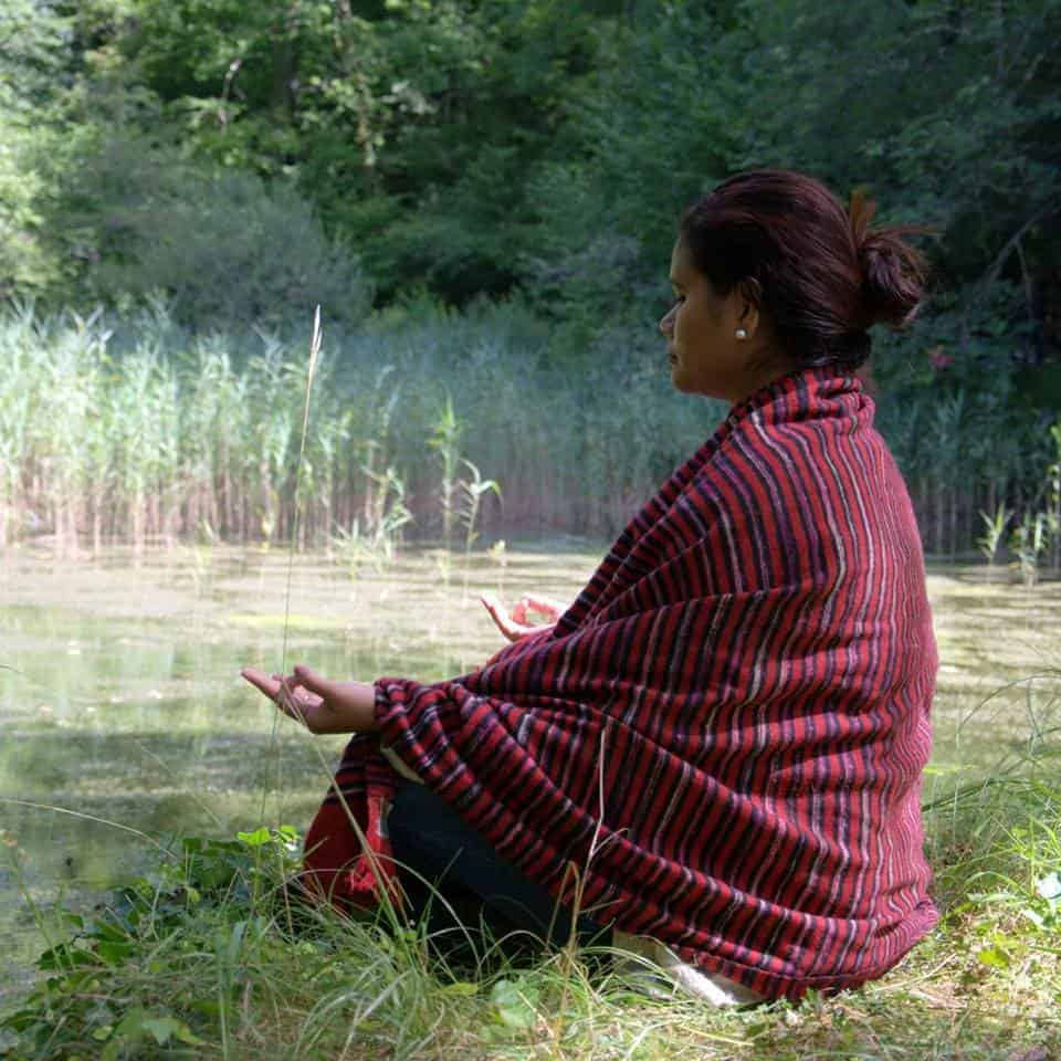 Yoga y meditación caminando