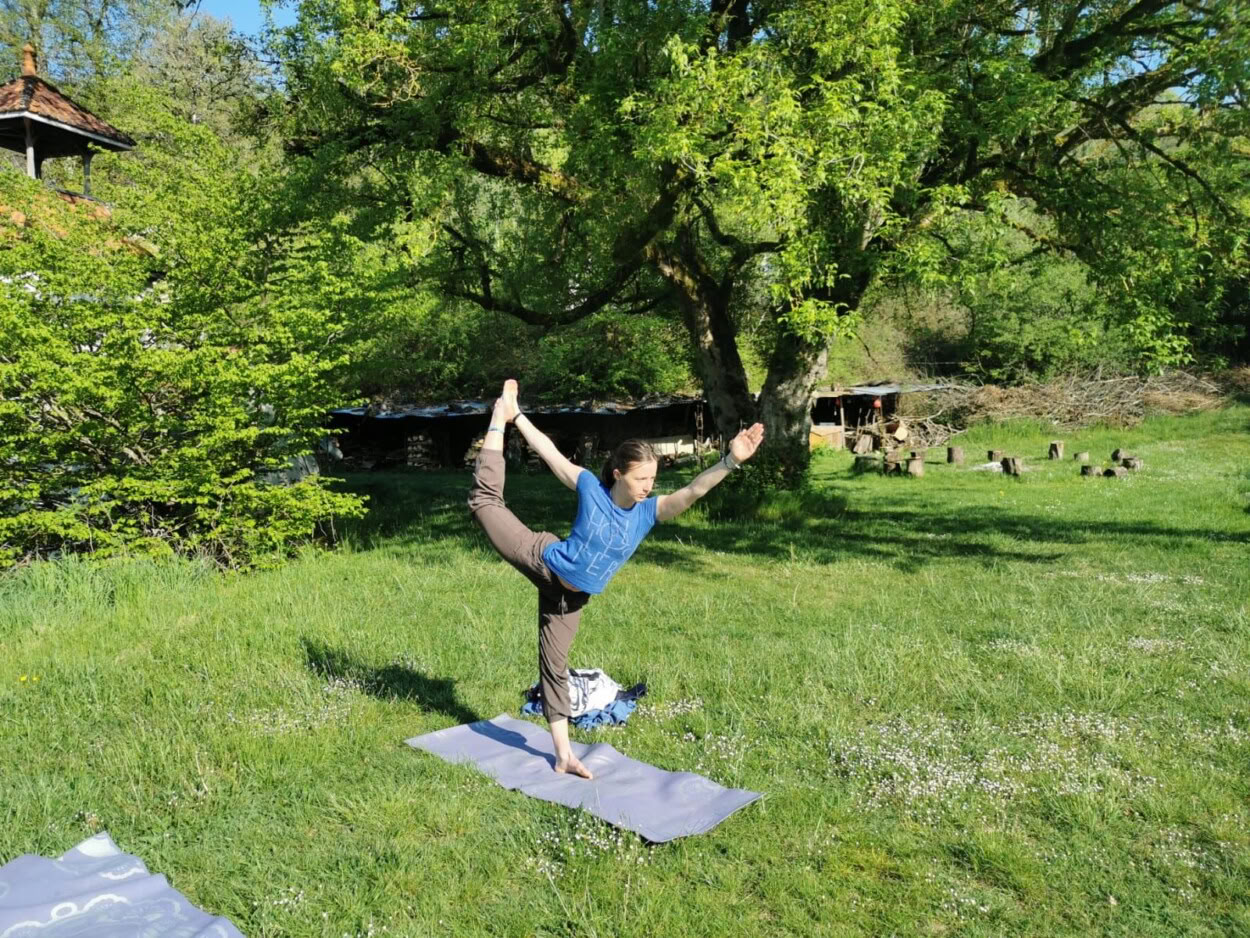 Yoga y meditación caminando