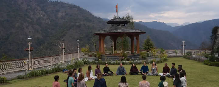 21 días de retiro intensivo de yoga en Rishikesh, India