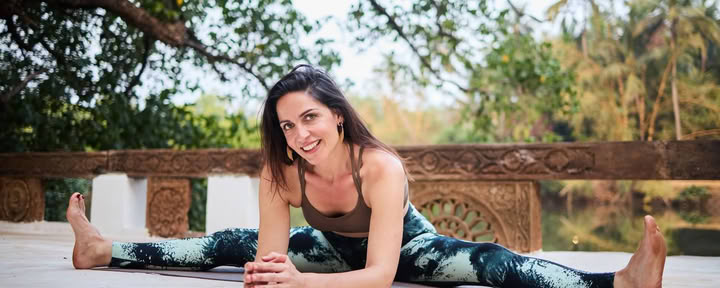 EMPOWERING YOGA Para 'Every-body