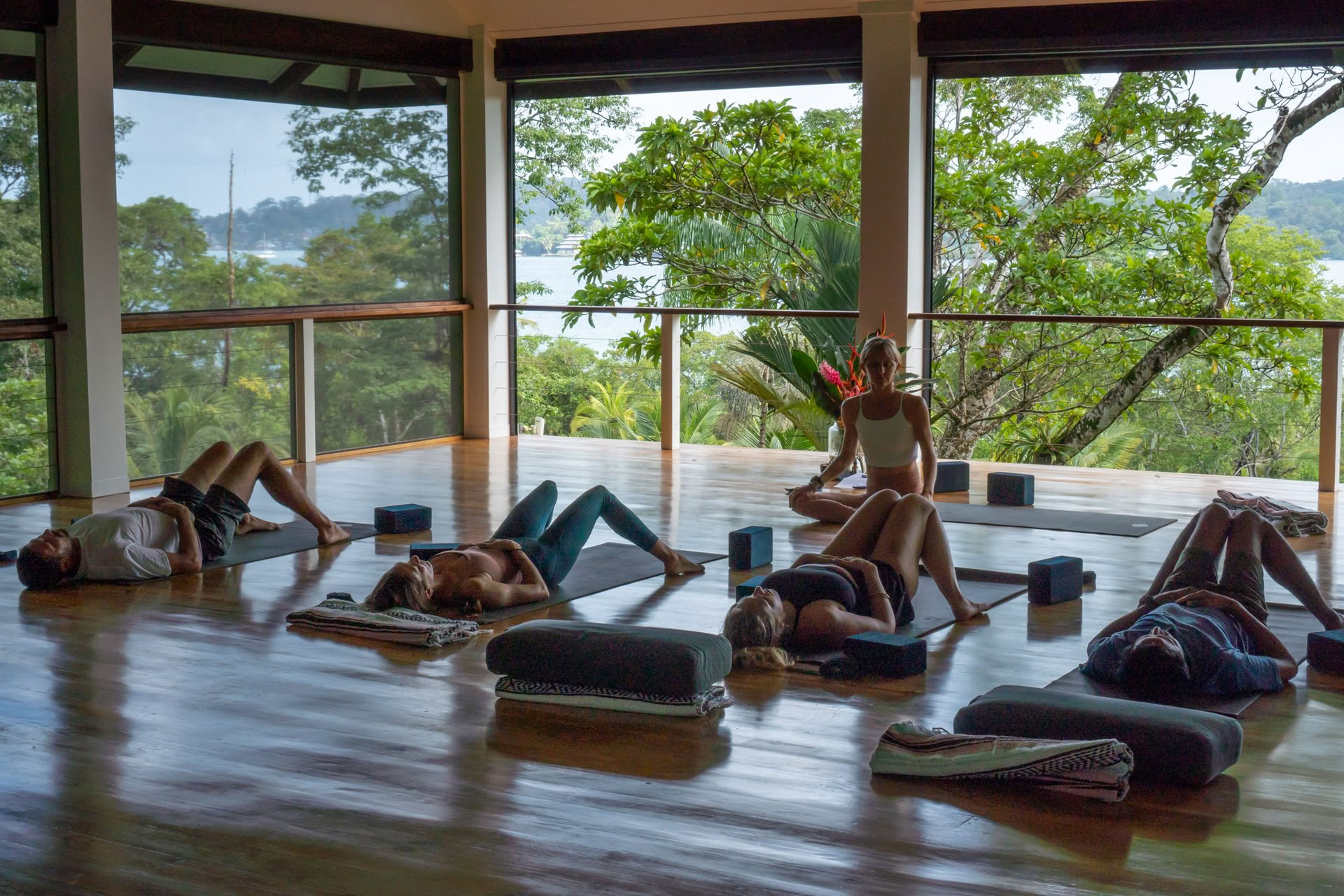 crecer y Florecer: un Retiro de Roam Yoga & Wellness