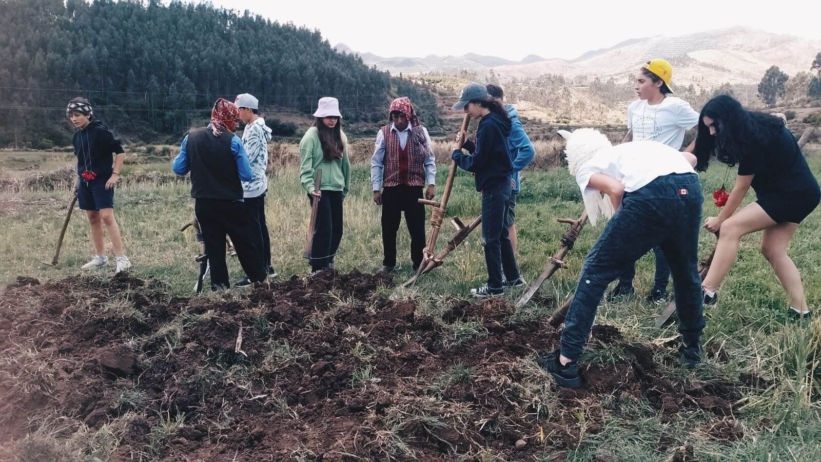 Taller Comunitario Local en Umasbamba (Medio Día)