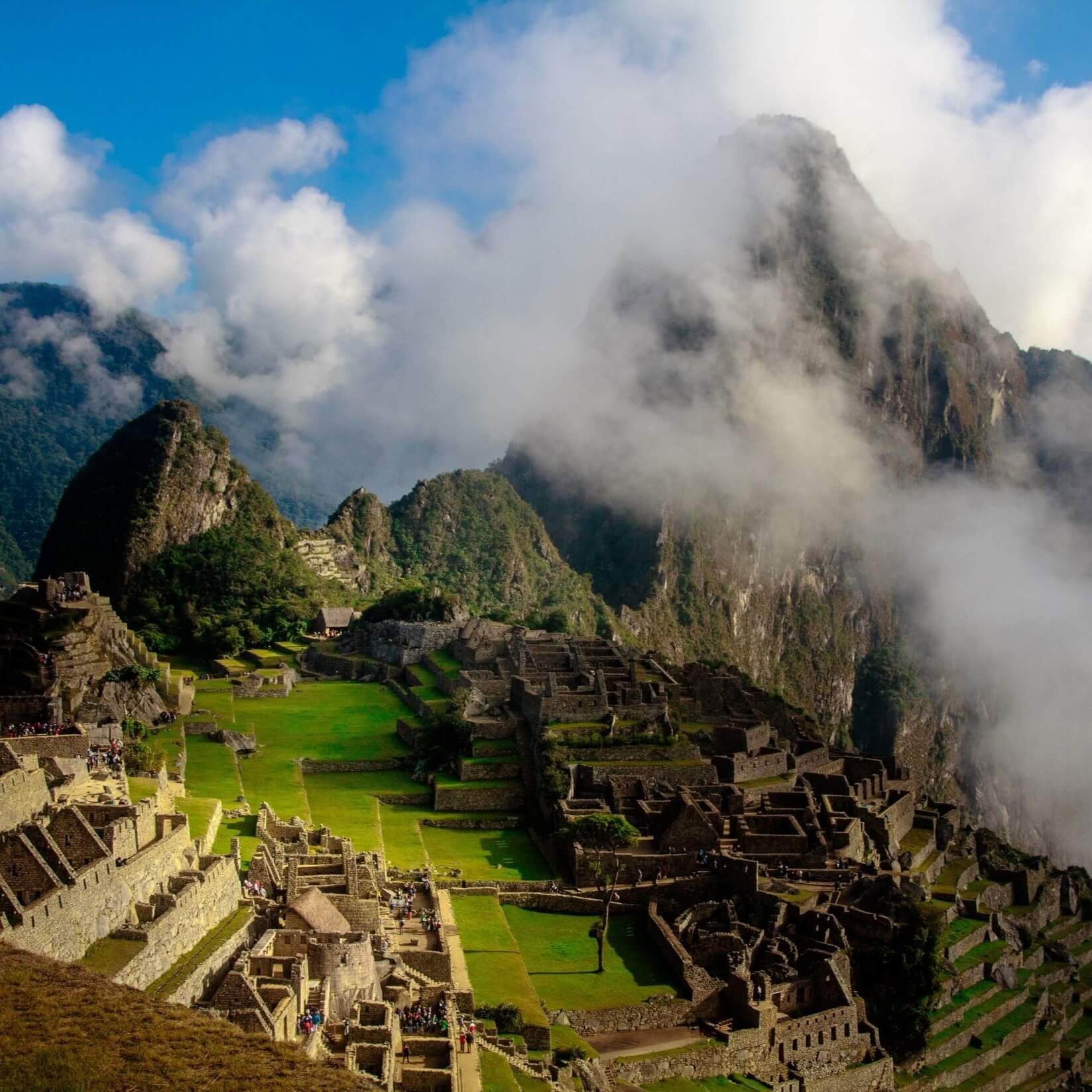 Machu Picchu en Tren: Tour Consciente de Día Completo