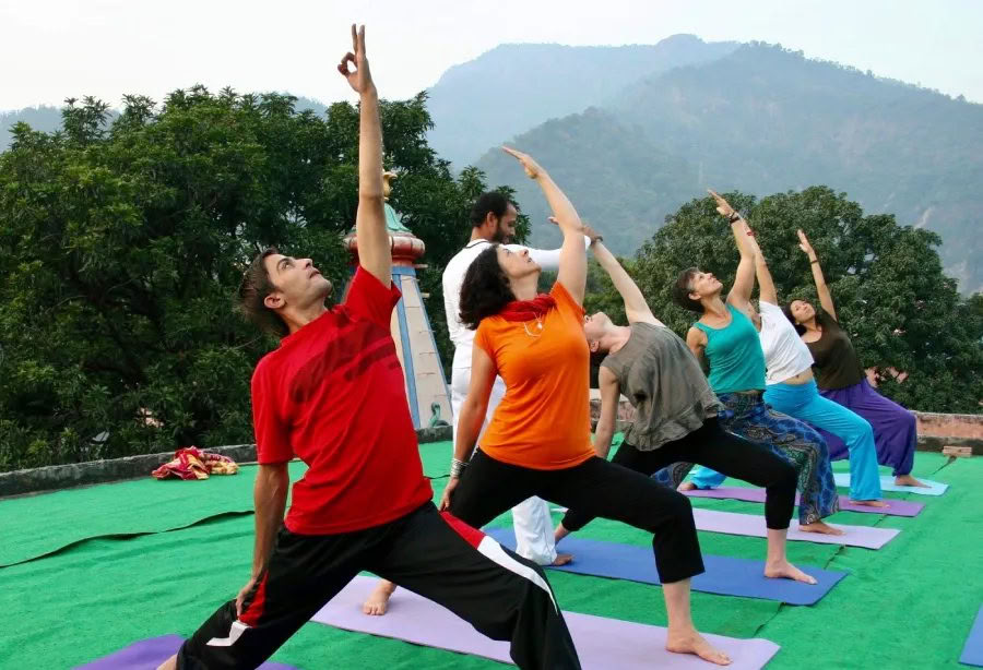 Formación de Profesores de Yoga de 200 horas Especial en Rishikesh – 3 al 30 de marzo de 2026