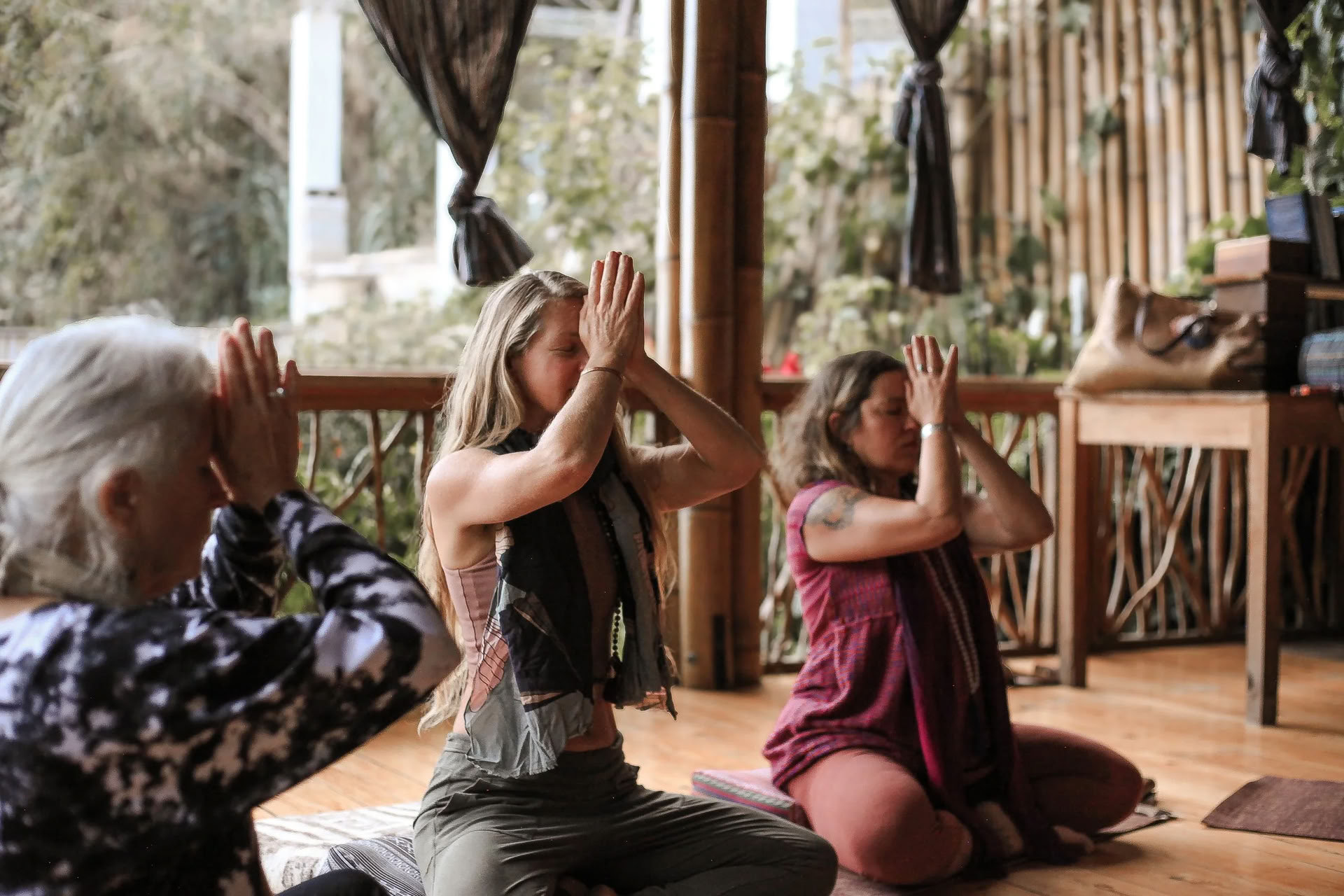 Heart of the Earth: Yoga y Naturaleza Retiro