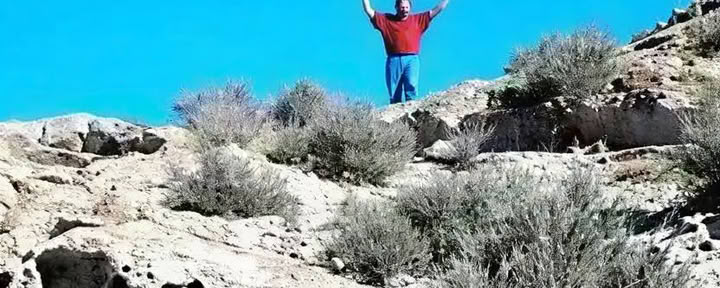 Saltando en la Montaña
