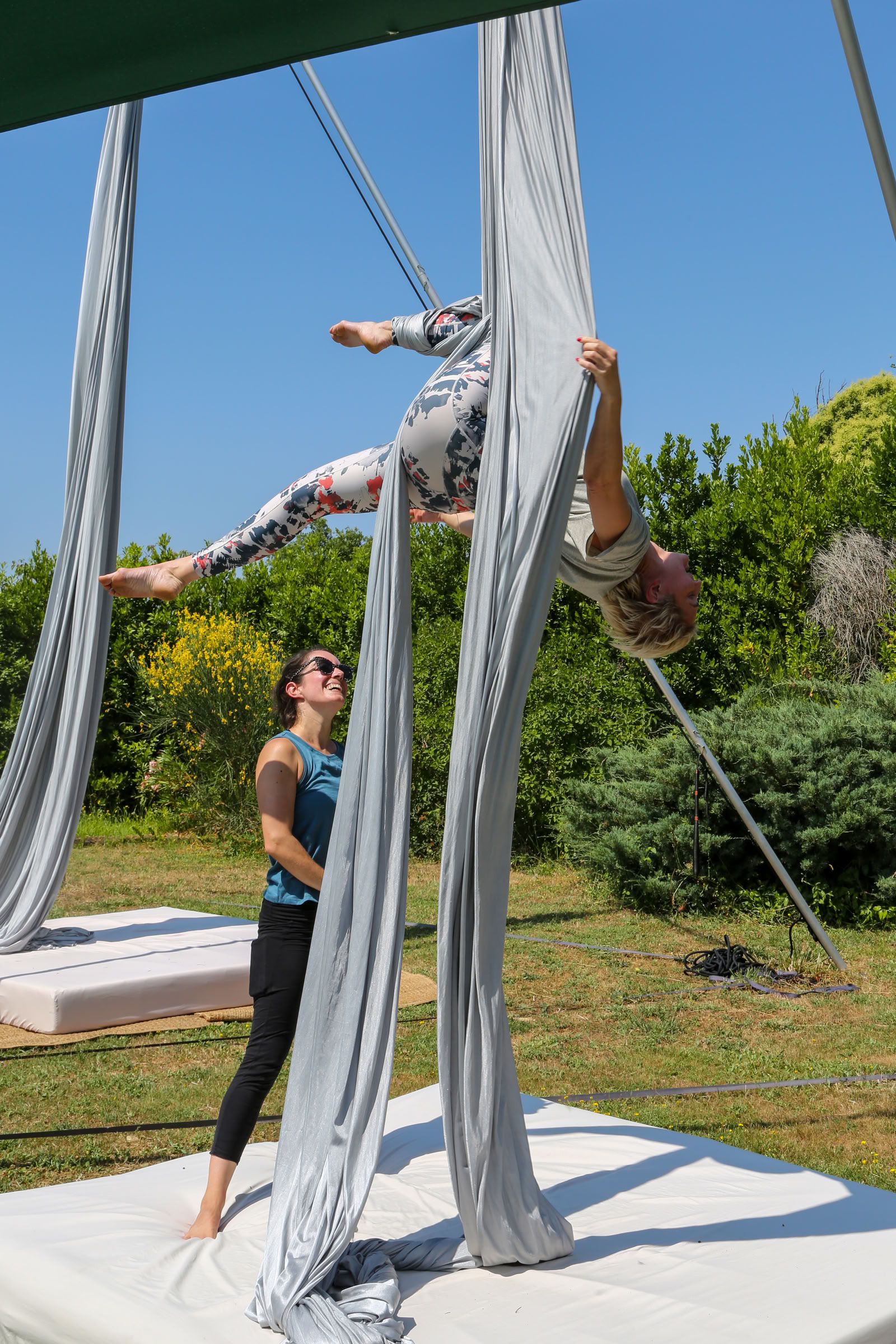From Basics to Brilliance: Teoría de Aerial Retiro
