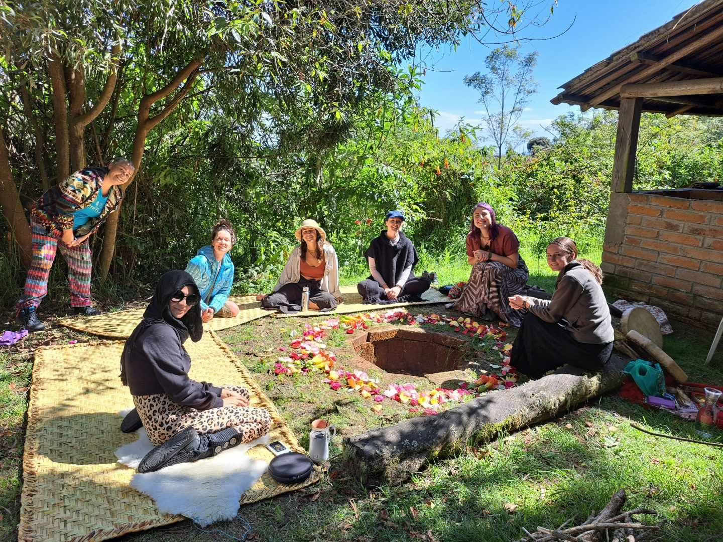 8 Day Ayahuasca + San Pedro Retiro Ecuador | Plant Medicine Retiro