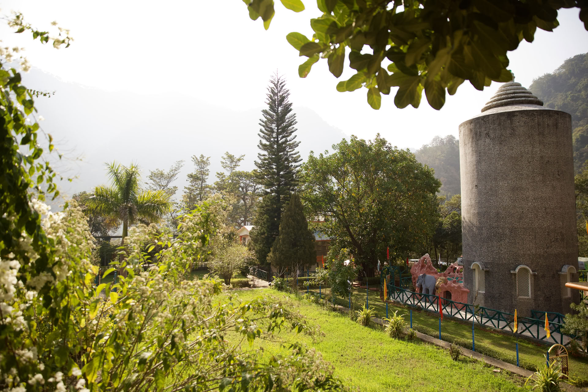 6 Day Stillness: Un retiro de yoga de mindfulness, Rishikesh, India