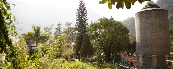6 Day Stillness: Un retiro de yoga de mindfulness, Rishikesh, India