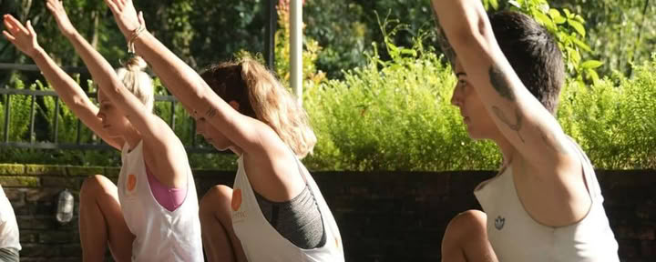 Formación de Profesores de Yoga de 200 Horas en Tailandia