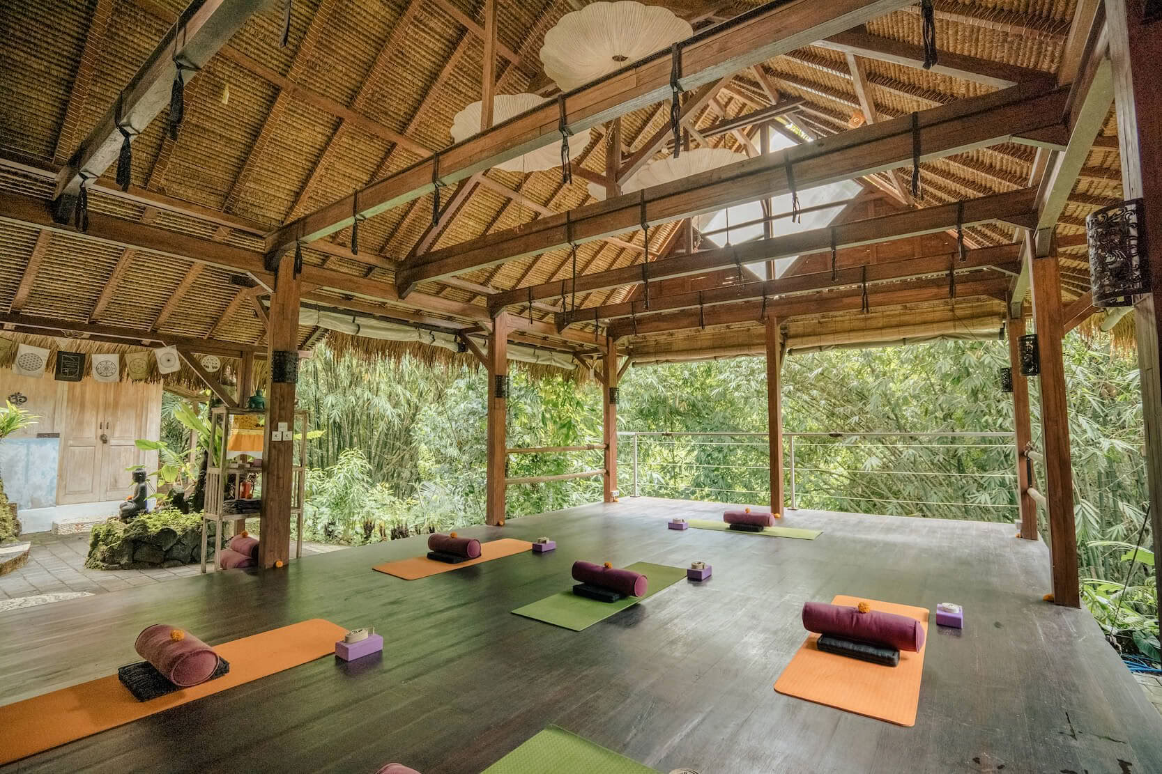 Rituals & Soulfulness Yoga Retiro Bali