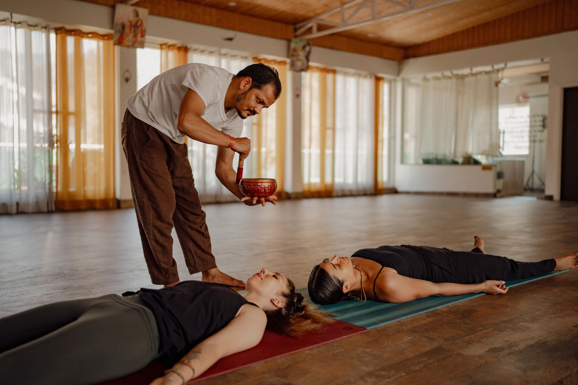 Formación de Profesores de Yoga de 200 horas – 1 sep - 23 sep 2026
