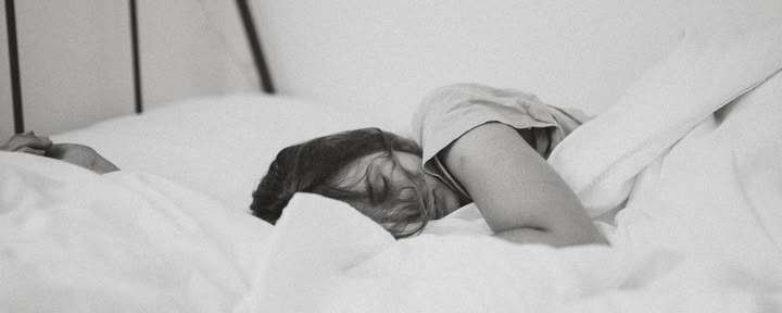 Yoga Nidra TT (30 horas)