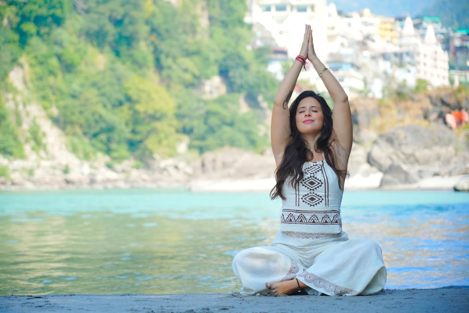 100 Hour Yoga Teacher Training en Rishikesh