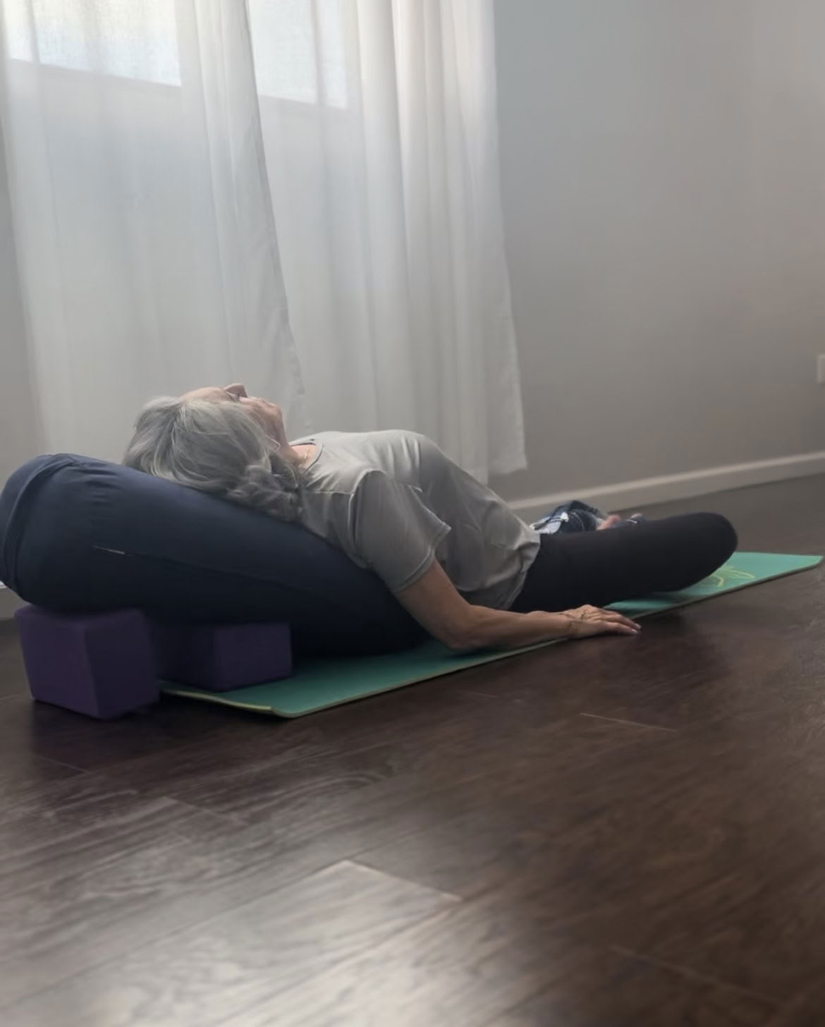Yoga Restaurativo y Sanación con Sonido
