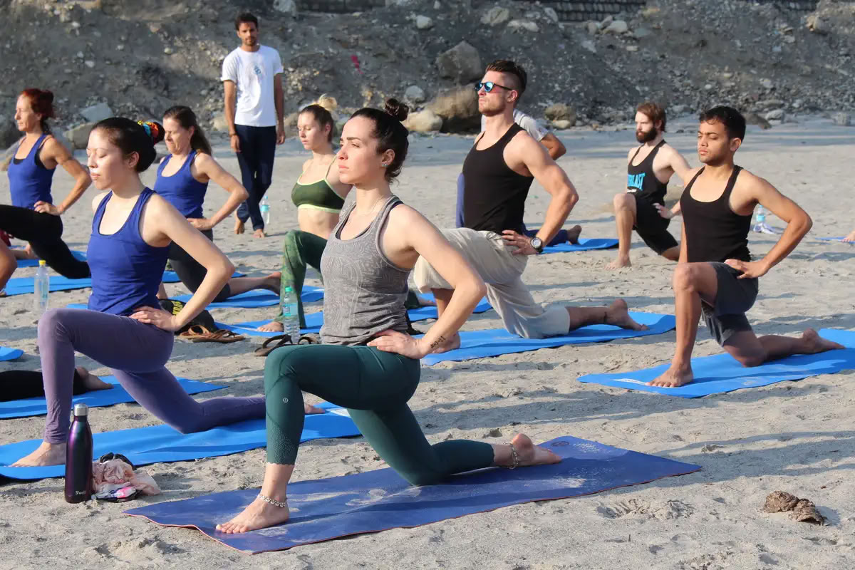Formación de profesores de yoga multistilo de 100 horas en Rishikesh