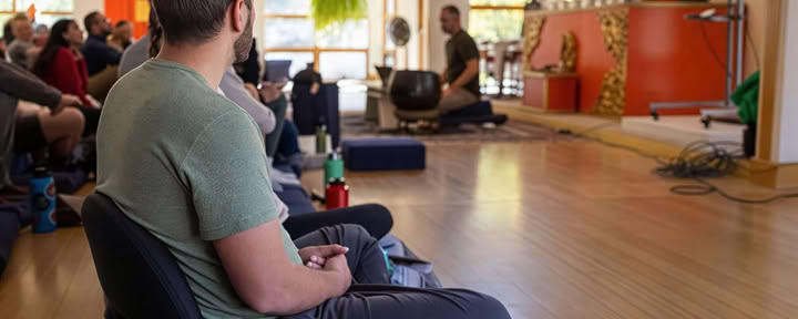 Fundamentos de la Meditación I: Estableciendo la Base