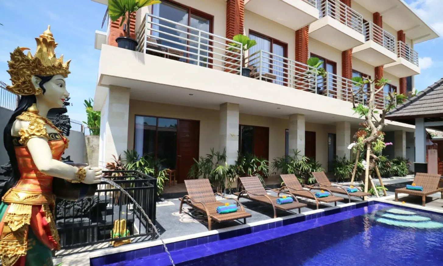Formación de Profesores de Yoga de 300 horas en Bali