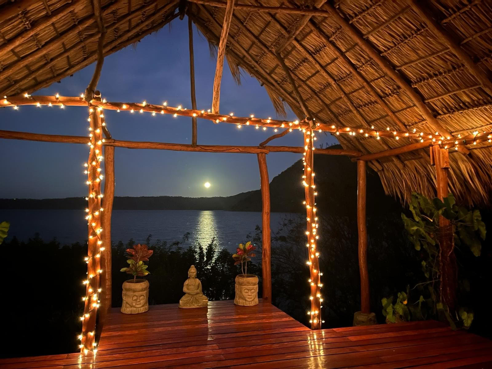DesignYourBliss Retiro de Yoga Flexible en Nicaragua
