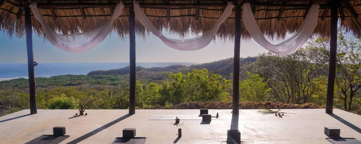 Clase de Yoga Popoyo Nicaragua